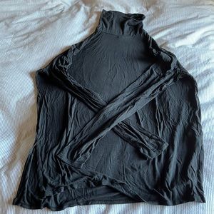 Charcoal gray slouchy turtle neck